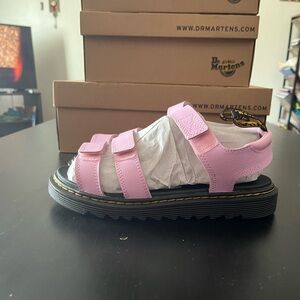 Dr Martens Klaire Y sandal Pale Pink